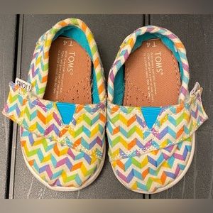 Tom’s Toddler Shoes Multicolor (Size 4)